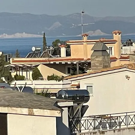 Voula Views Apartment